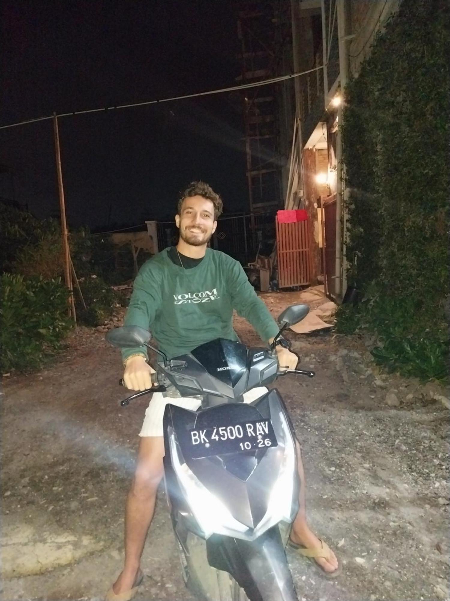 Sapo Rumbia Villa Berastagi Esterno foto